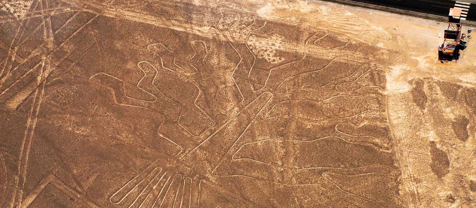 Costa peruana, desiertos y mar